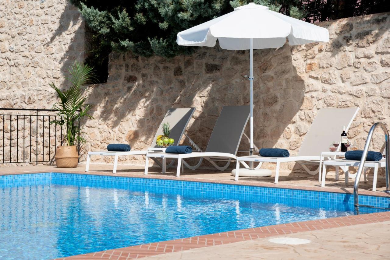 Villa Kermes Heated Pool Kournás Exterior foto